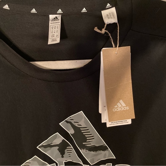 NWT-Adidas Aeroready performance tee - Picture 4 of 6